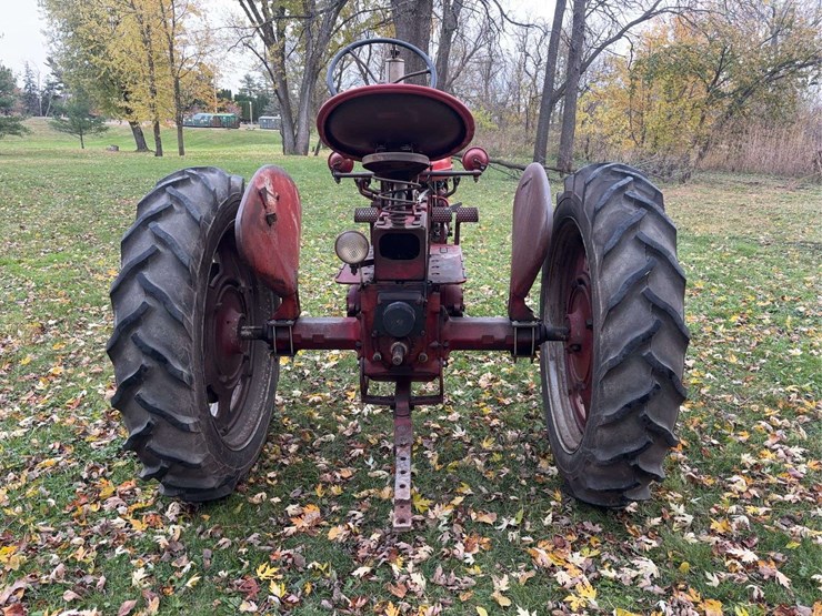 1952-farmall-super-c-image-6