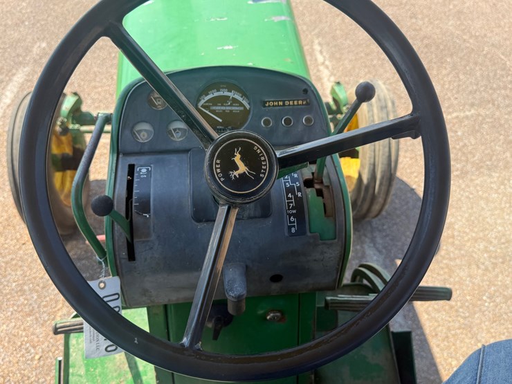john-deere-4020-image-31