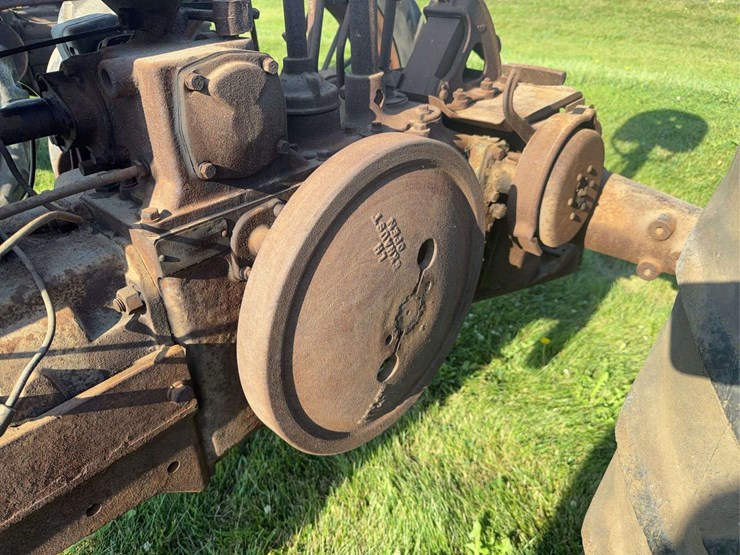john-deere-b-image-23