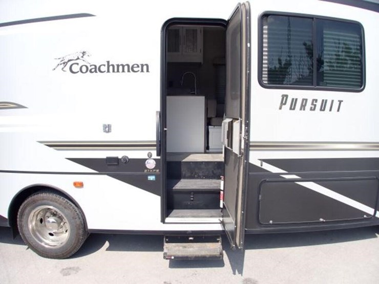 2021-coachmen-pursuit-class-a-motorhome-1f64f5dn1m-image-48