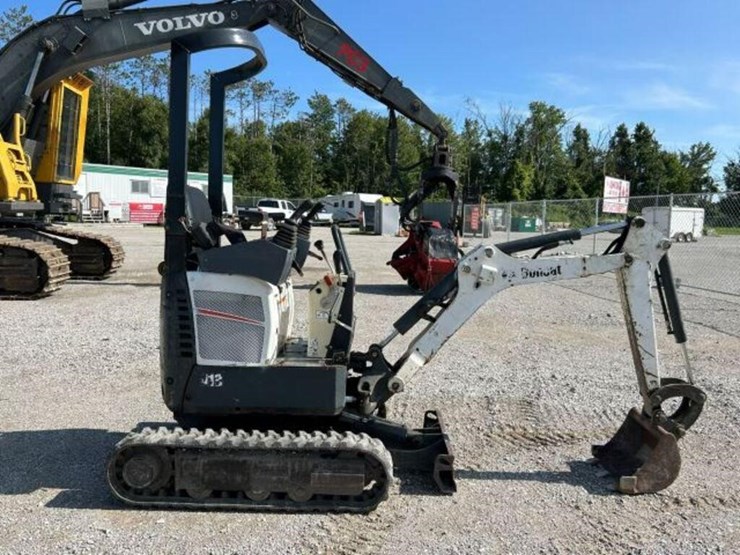 2015-bobcat-418-image-4