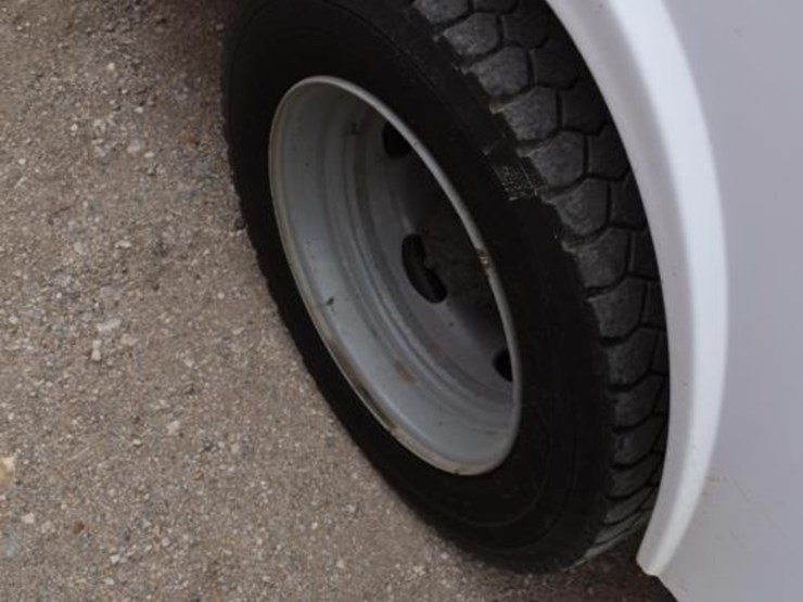 2017-ford-f450-image-12