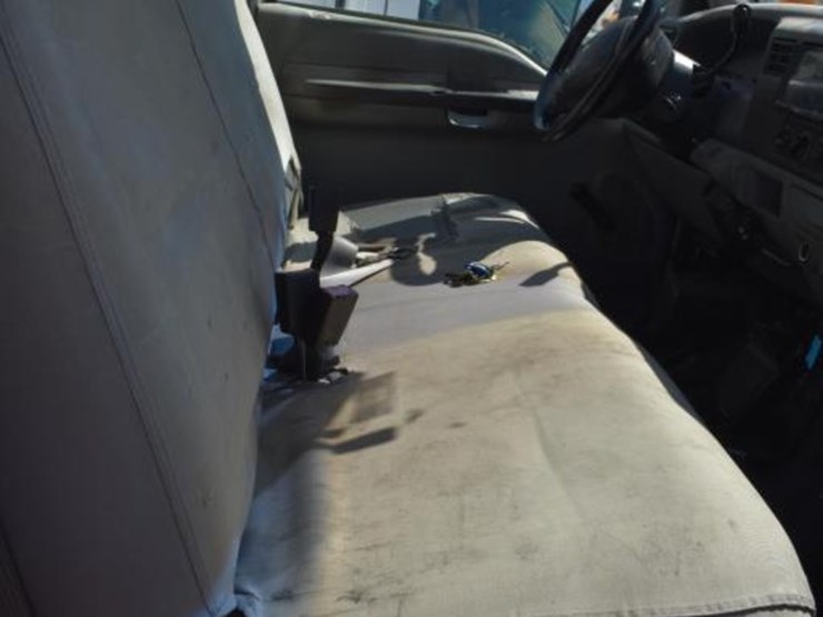 2004-ford-f450-image-6