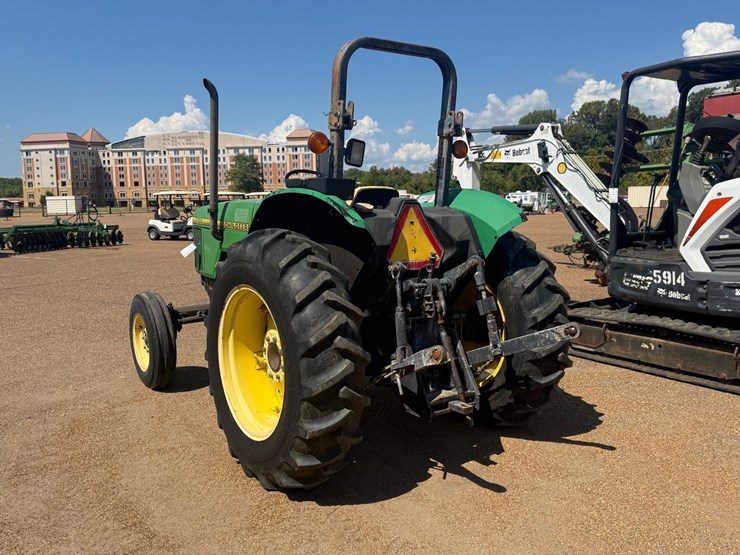 john-deere-5200-image-5
