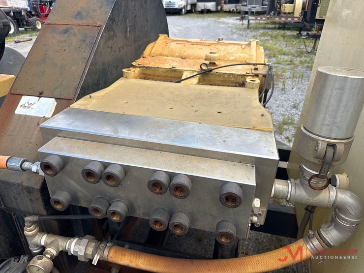 nlb-corp.-10235fdb-1-trailer-mounted-water-blaster-image-11