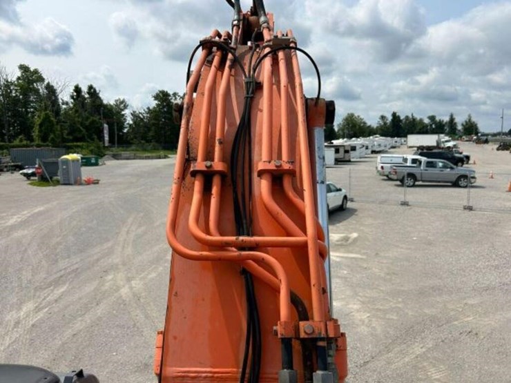 2007-hitachi-zx225us-lc-image-39