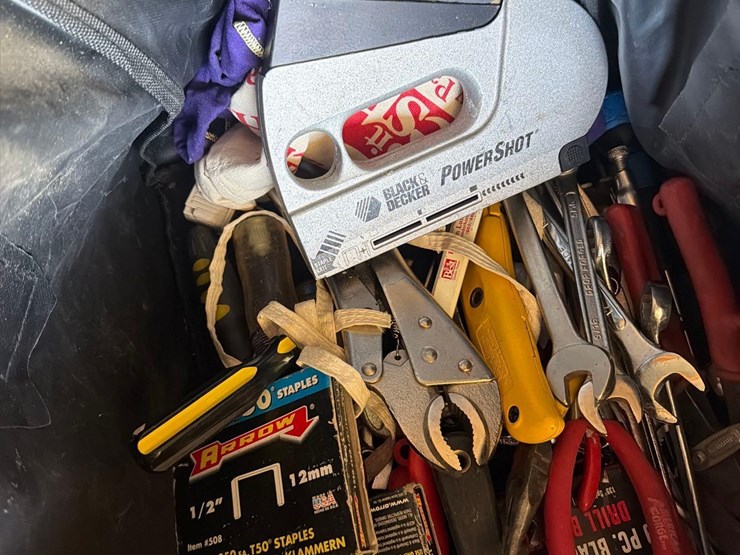 tool-bag-with-tools-image-3