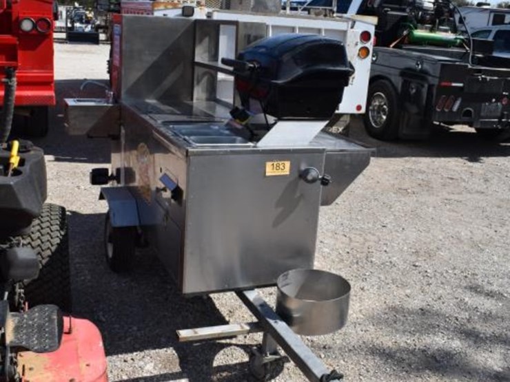 hot-dog-stand-(vin-#-ln2wl0018en000254)-(title-on-hand-and-will-be-mailed-p-image-1