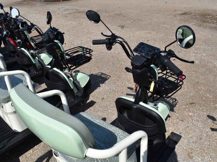 mini-electric-golf-cart-(serial-#-lqxh202605js00005)-(k)-image-5