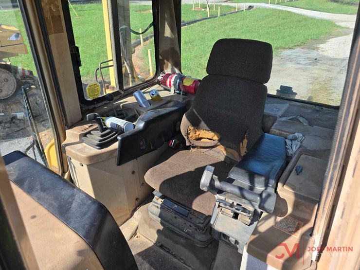 2001-caterpillar-d6m-xl-image-20