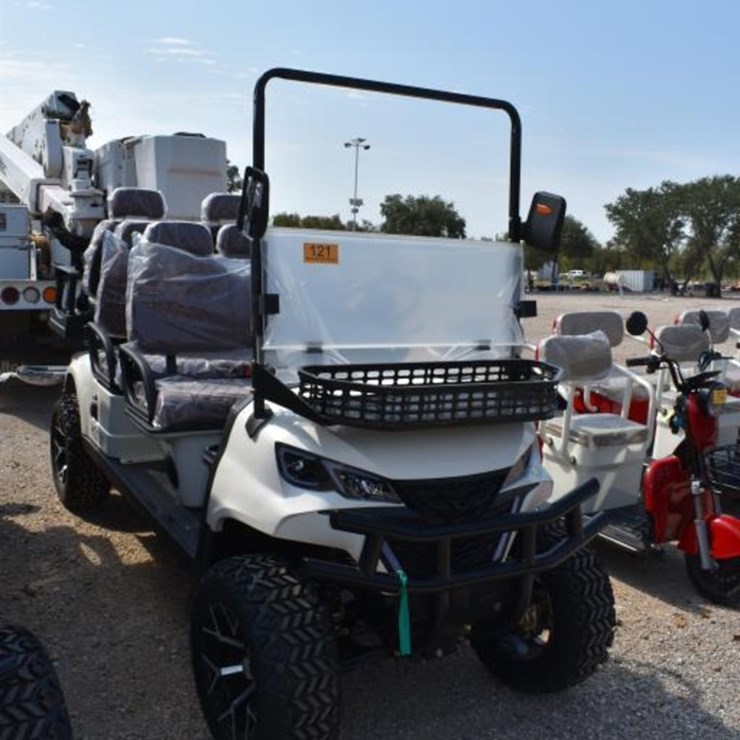 HQ100 ELECTRIC GOLF CART (NO ROOF SUPPORTS) (SERIAL # LC10026040795) (K)