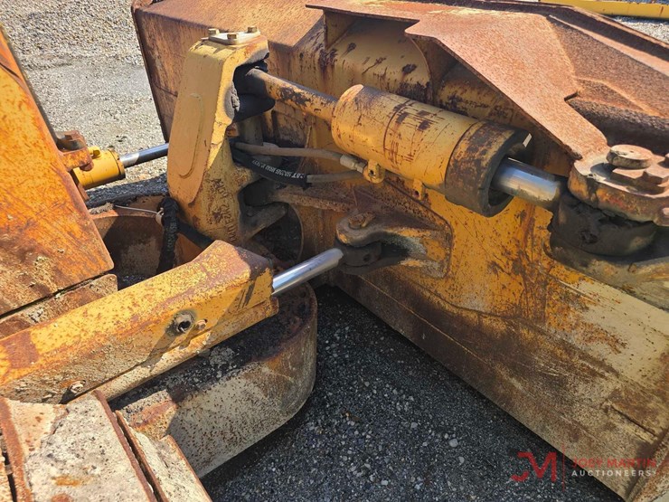 2001-caterpillar-d6m-xl-image-19