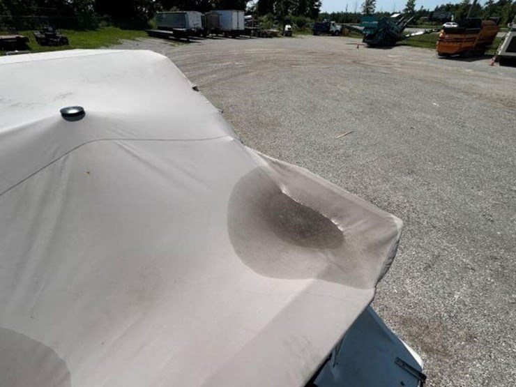 1988-doral-cavalier-24-ft-cabin-cruiser-2dba1303c8-image-39