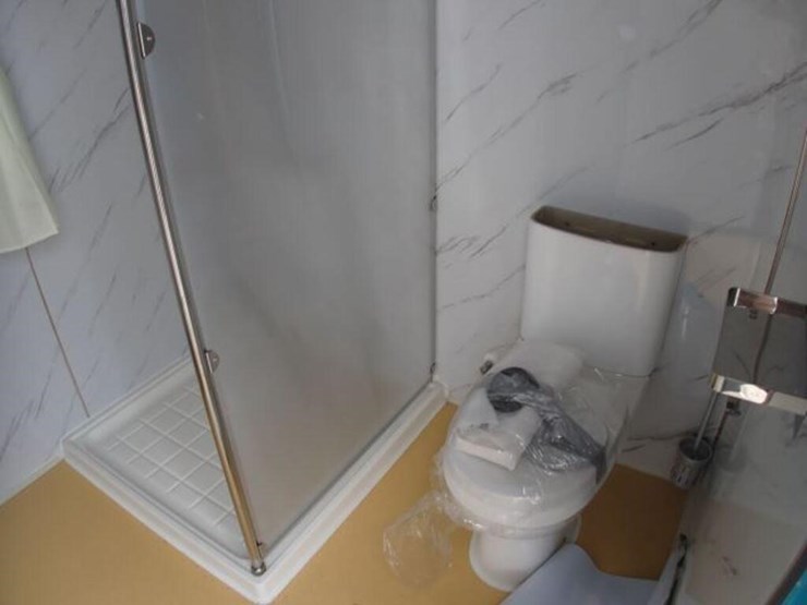 unused-bastone-portable-restroom-image-18