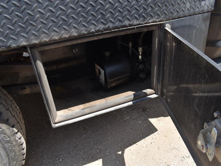 2017-dodge-pickup-w/-bradford-bed-4x4-(vin-#-3c6ur5hj1hg726210)-(showing-ap-image-16