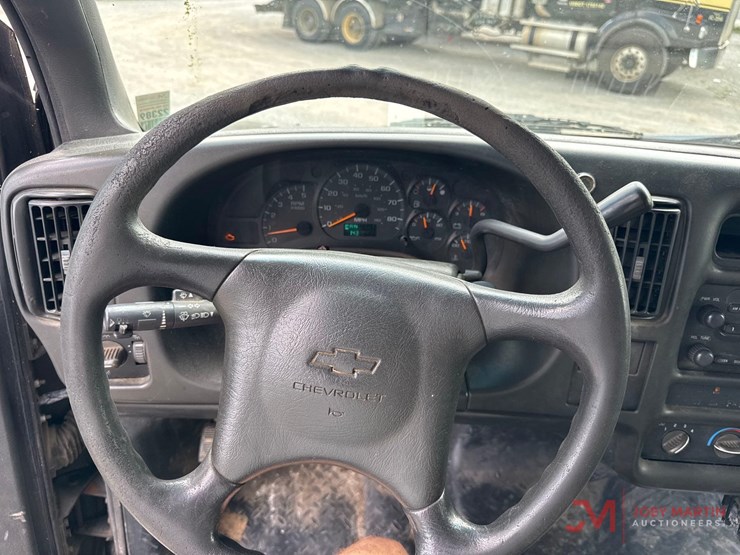 2008chevrolet-c4500-box-truck-image-29