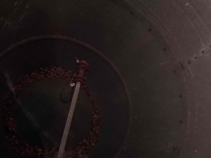 2--osborne-bottom-hog-feeders-image-11