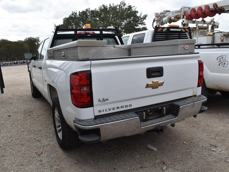 2017-chevrolet-1500-image-4