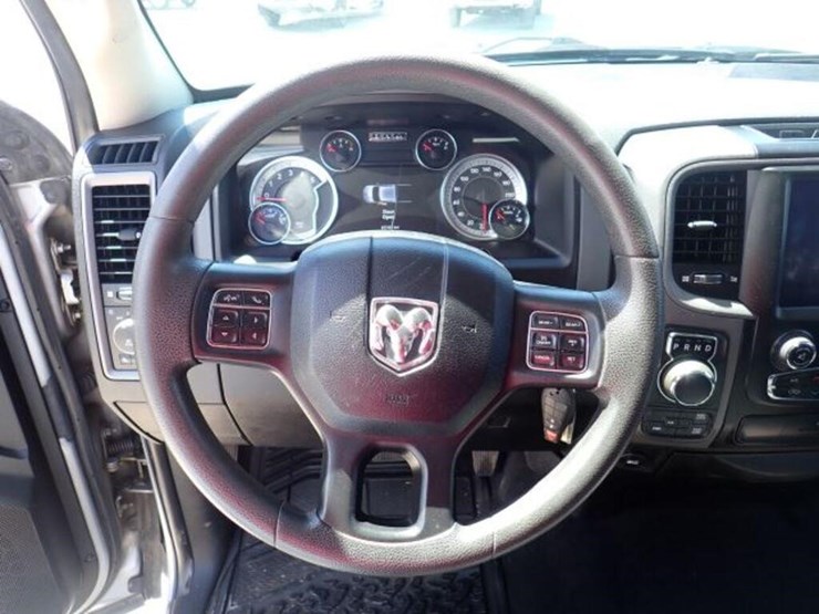 2019-dodge-1500-image-14