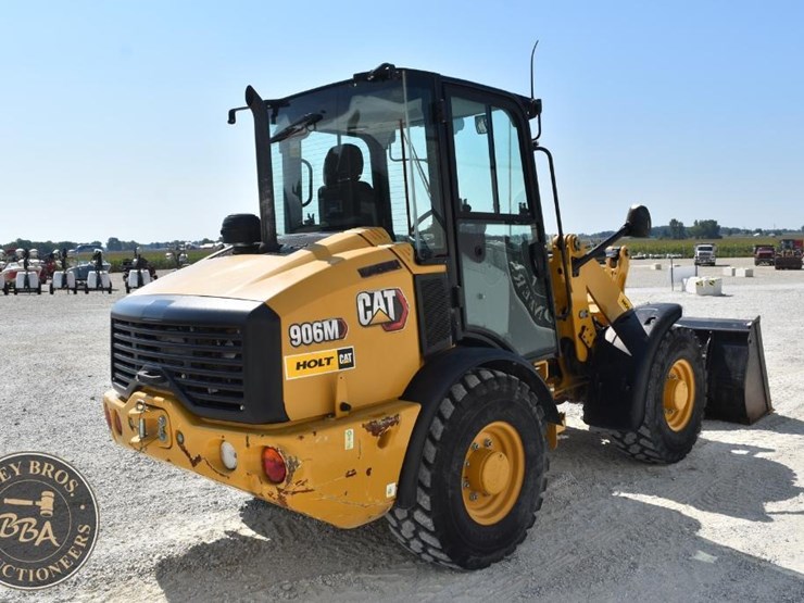 2021-caterpillar-906m-image-8