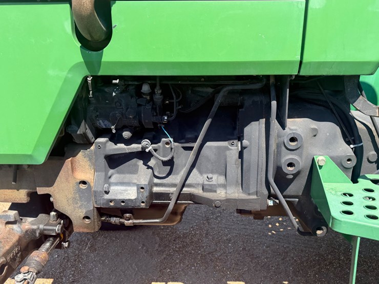 john-deere-5200-image-9