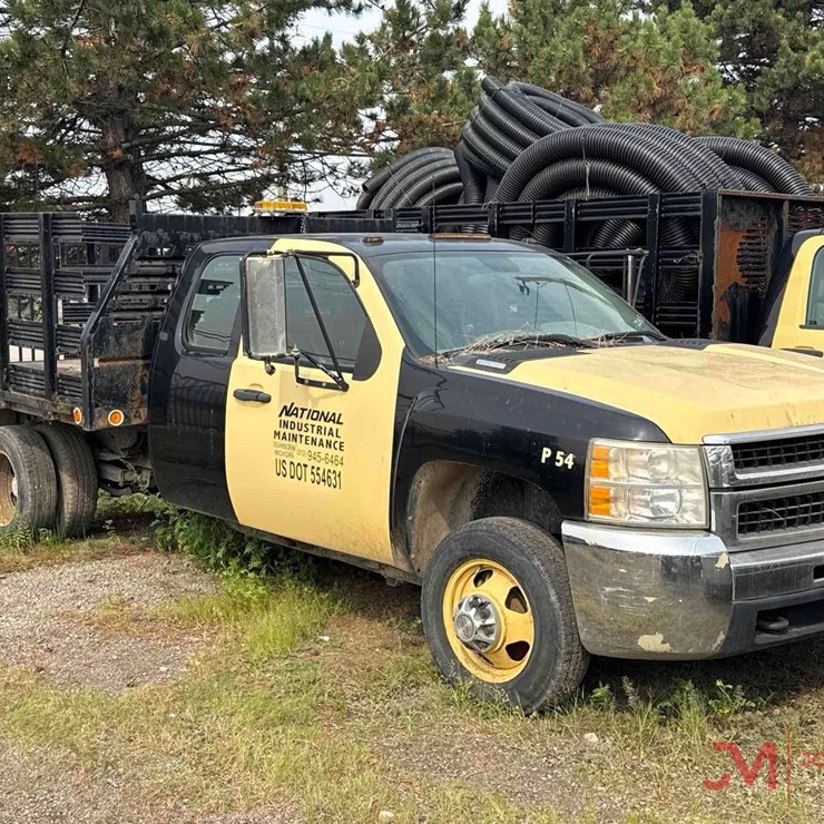 2009 CHEVROLET 3500