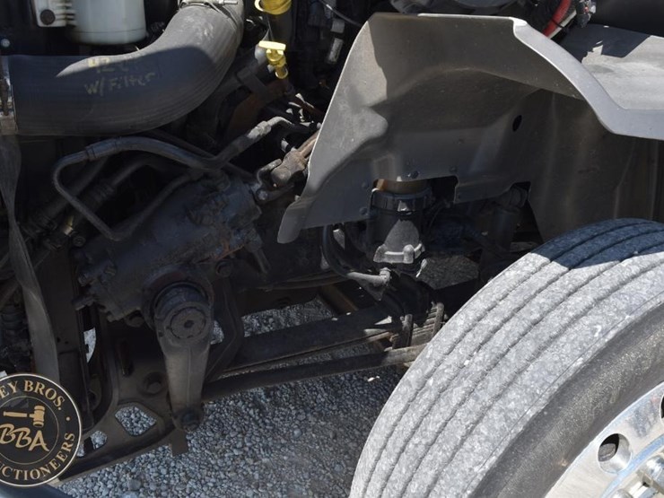 2013-international-transtar-8600-image-32