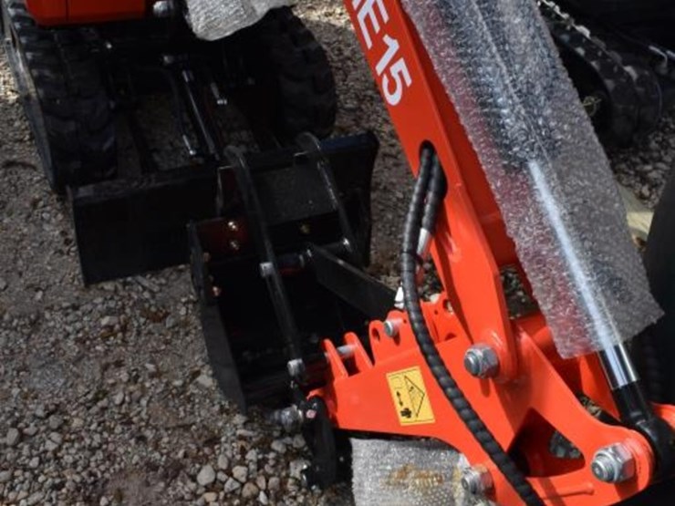 me-15-mini-excavator-(serial-#-2602076276)-(k)-image-2
