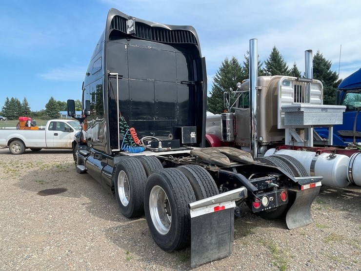 1999-kenworth-t2000-image-4