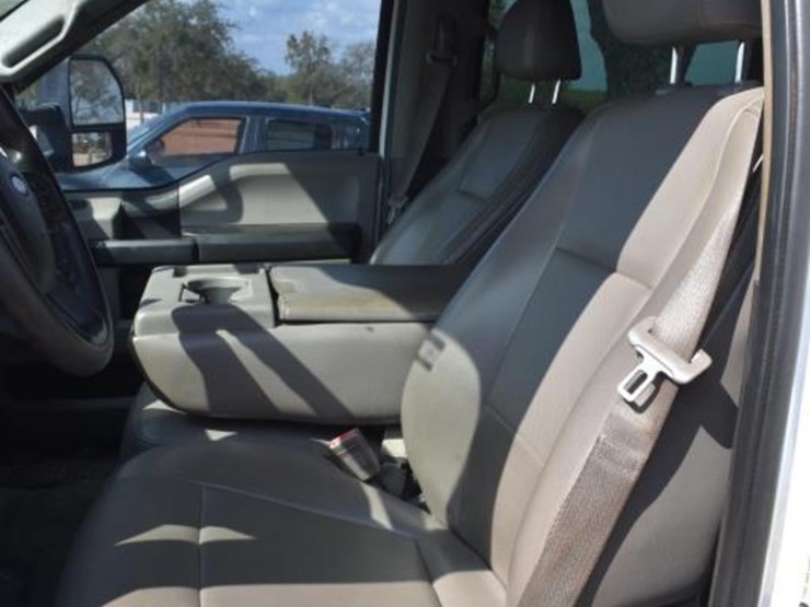 2018-ford-f350-image-5