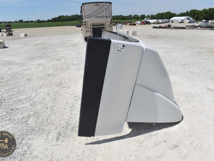 volvo-compatible-wind-deflector-46151-image-5