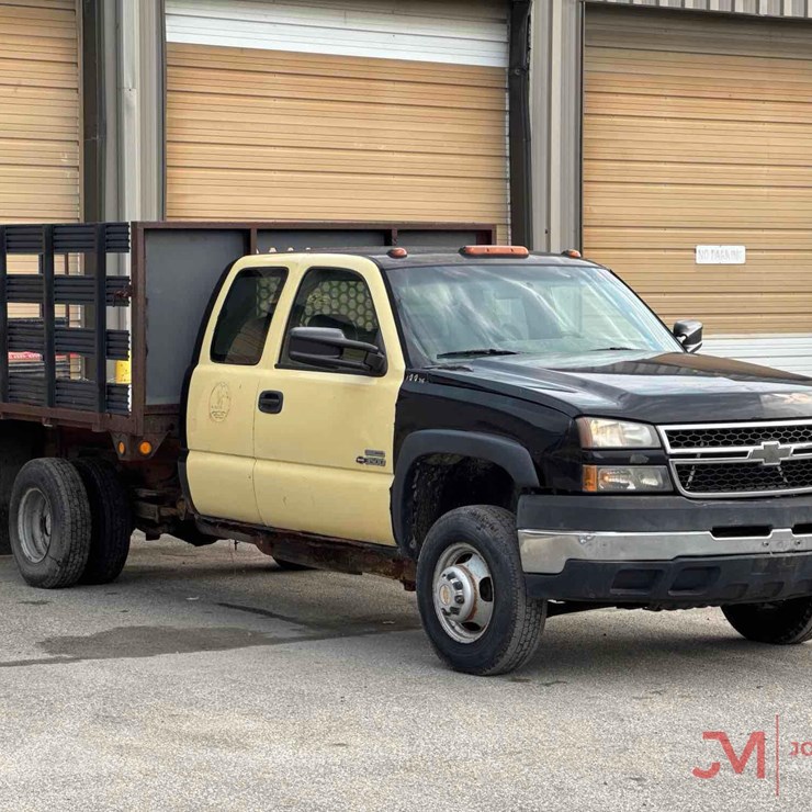 2006 CHEVROLET 3500