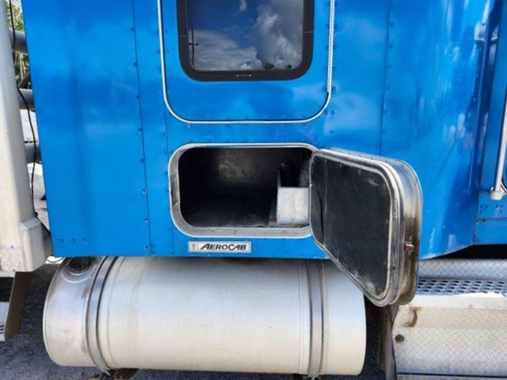 2008-kenworth-t800-image-49