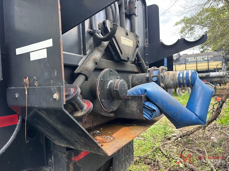 2008-sterling-jetter-/-vacuumtruck-image-21