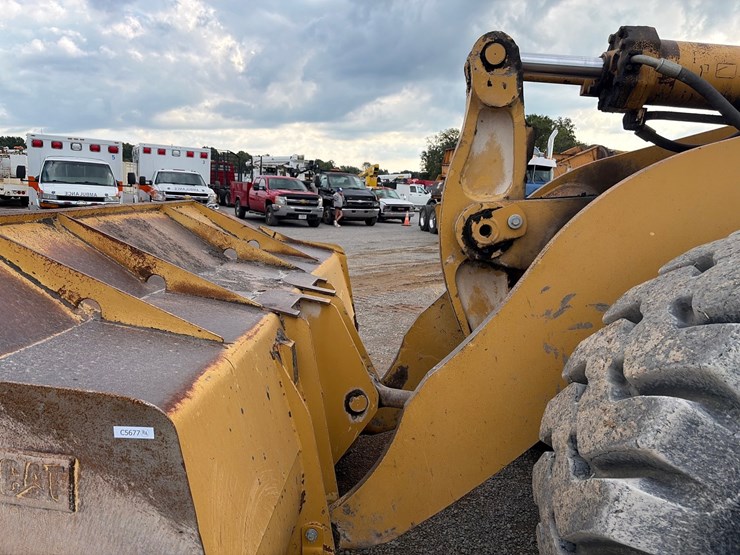caterpillar-972-image-2
