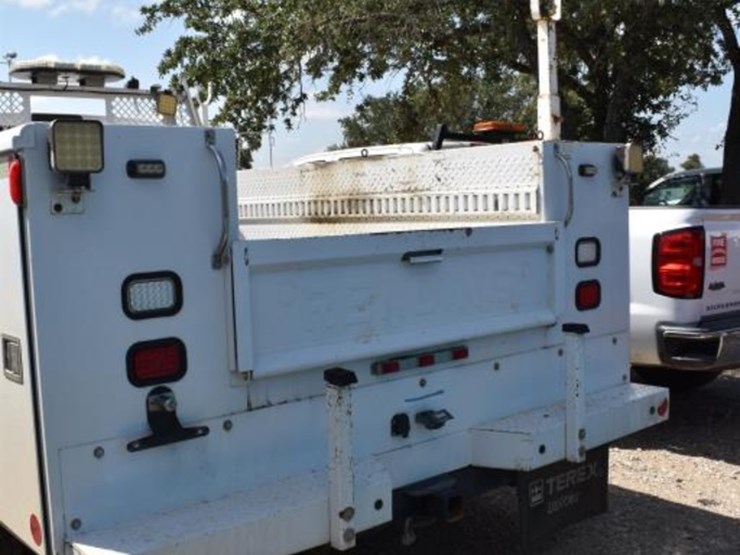 2016-ford-f450-image-15