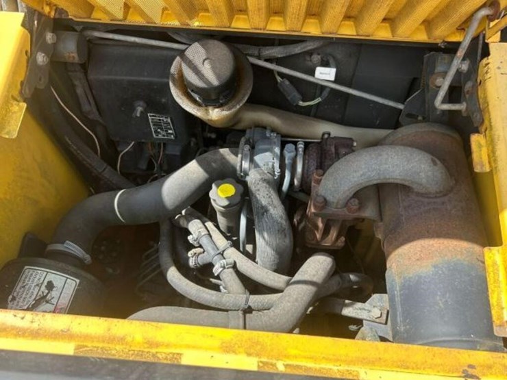 2003-new-holland-ls170-image-23