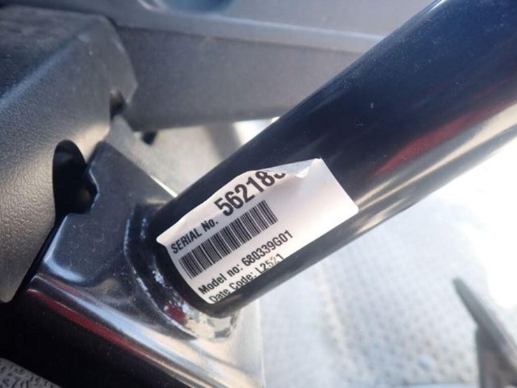 2021-e-z-go-rxv-4-passanger-gas-golf-cart-5621831-image-9
