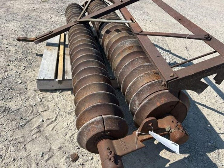 antique-8-ft-dunham-tow-behind-cultipacker-image-14