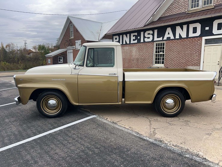 1957-international-a100-image-5