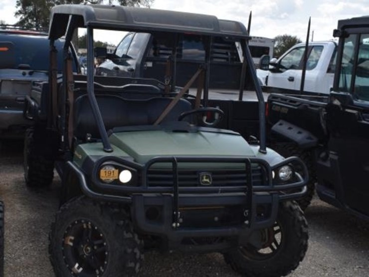 john-deere-gator-image-1