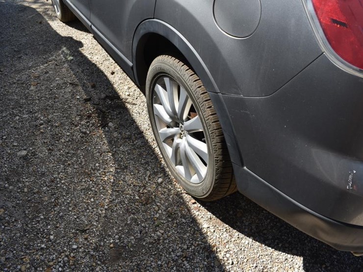 2010-mazda-cx9-image-12