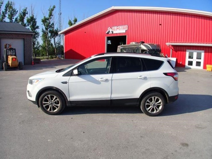 2018-ford-escape-image-8