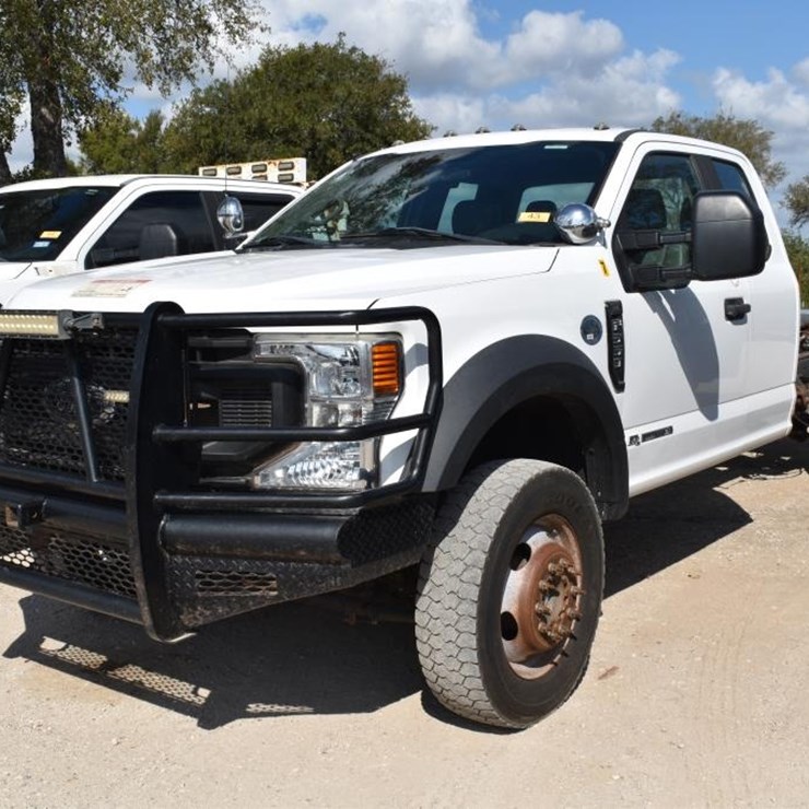 2020 FORD F550
