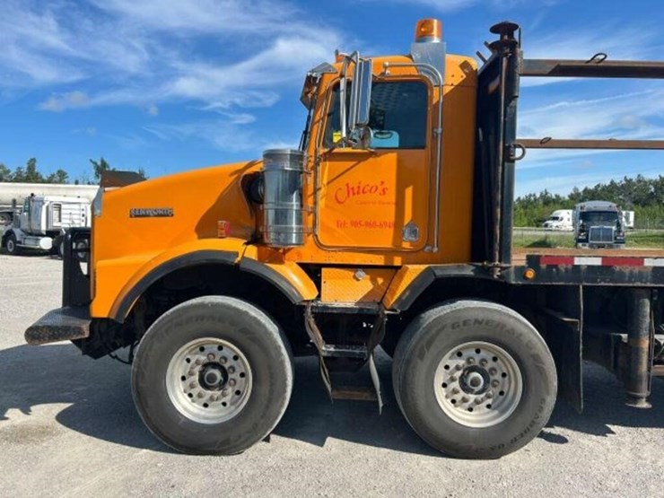 2001-kenworth-t800-image-8