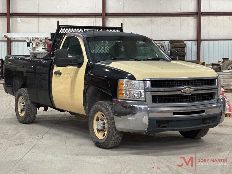 2008-chevrolet-silverado-2500-image-1