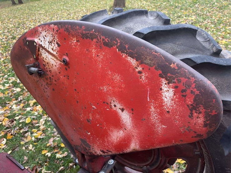 1952-farmall-super-c-image-78