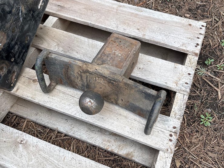 reece-sidewinder-5th-wheel-hitch/ball-hitch-image-3