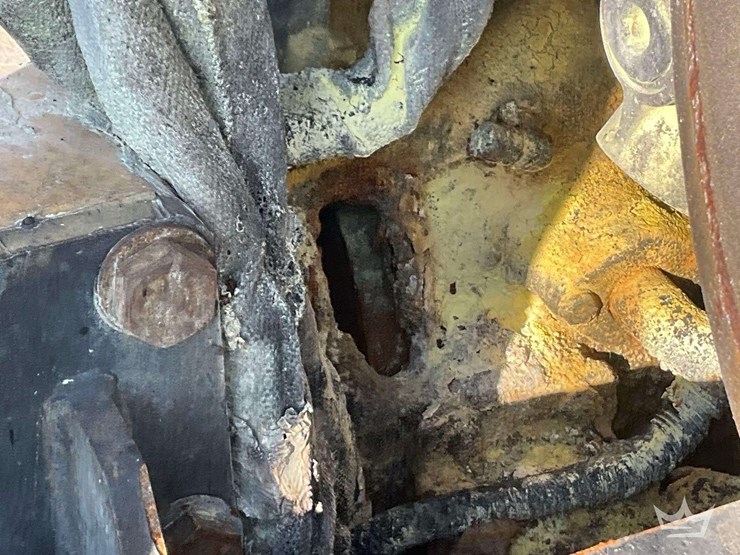 caterpillar-c11-image-11