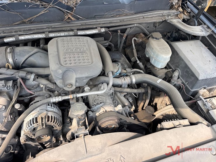 2009-chevrolet-3500-image-24